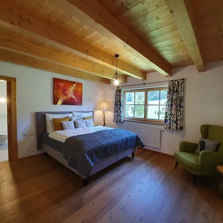 Chalet Bergflustern Feriehus *