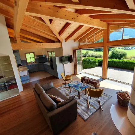 Chalet Bergflustern Feriehus Saalfelden